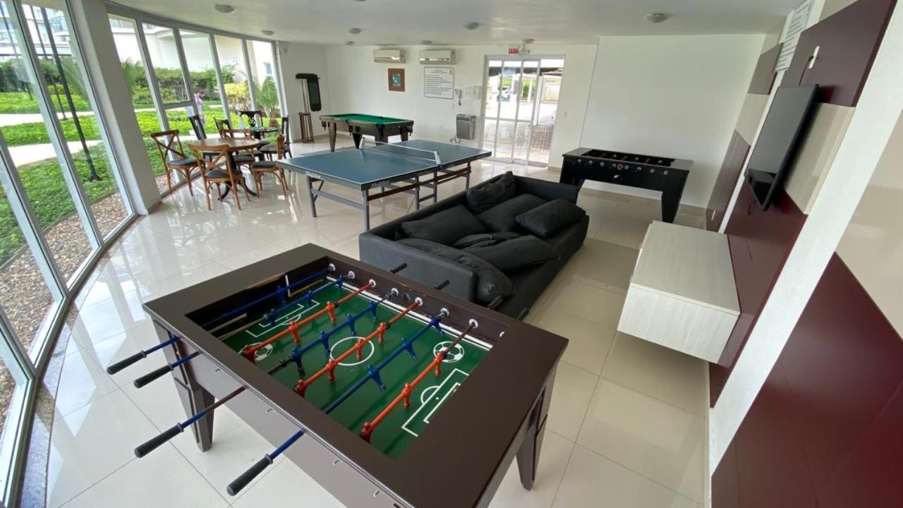 Apto Home Club Nautilus 2Q, Beto Carrero, 2 Piscinas, Praia, Playground, Academia, 300 Canais, Na Quadra Do Mar *